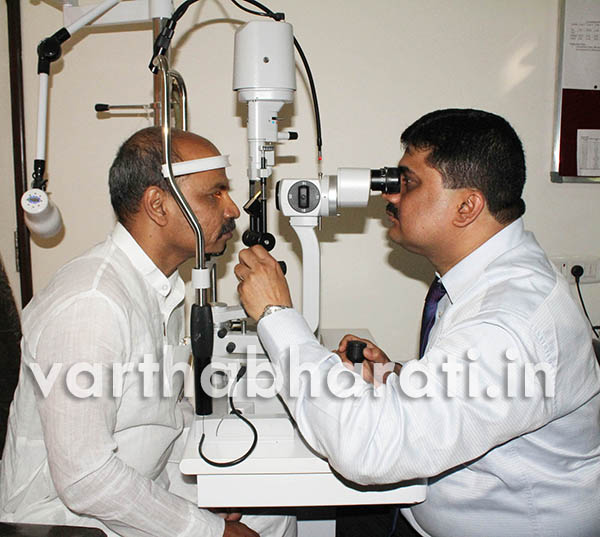 ಉಡುಪಿ: ಕಣ್ಣು ಪರೀಕ್ಷಿಸಿಕೊಂಡ ವೈದ್ಯಕೀಯ ಶಿಕ್ಷಣ ಸಚಿವ